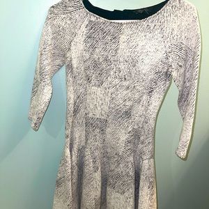 Banana Republic Classic fitted dress
